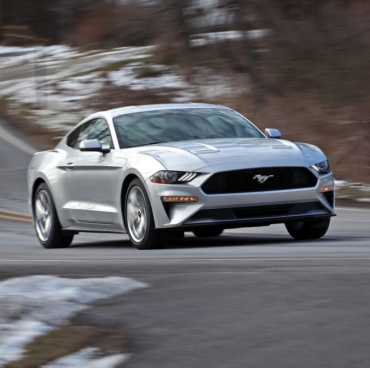 ford mustang 2.3 ecoboost - Hình 3