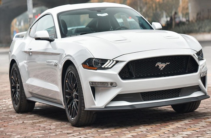 ford mustang giá tại việt nam