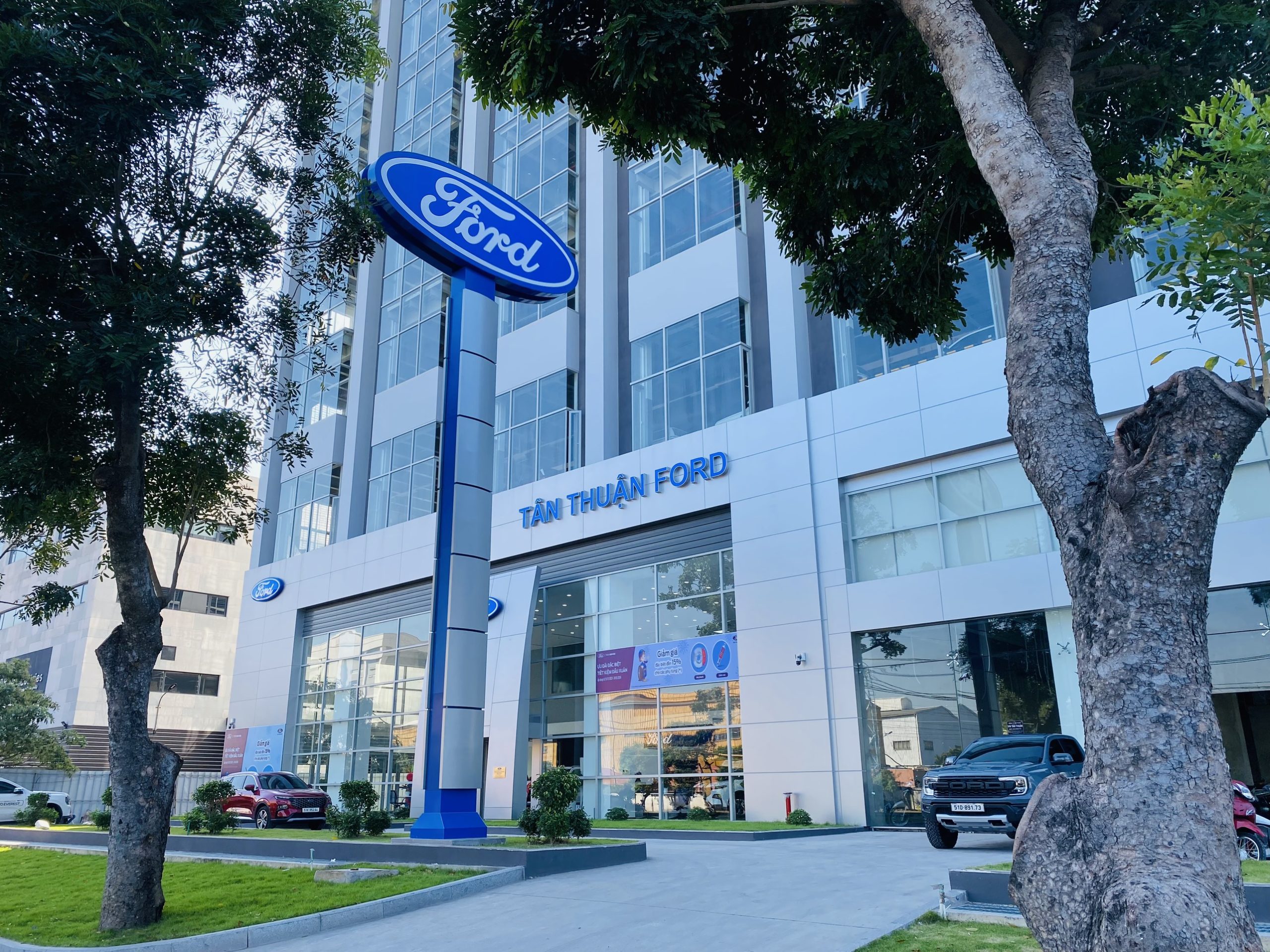 ford phú mỹ hưng - Hình 2