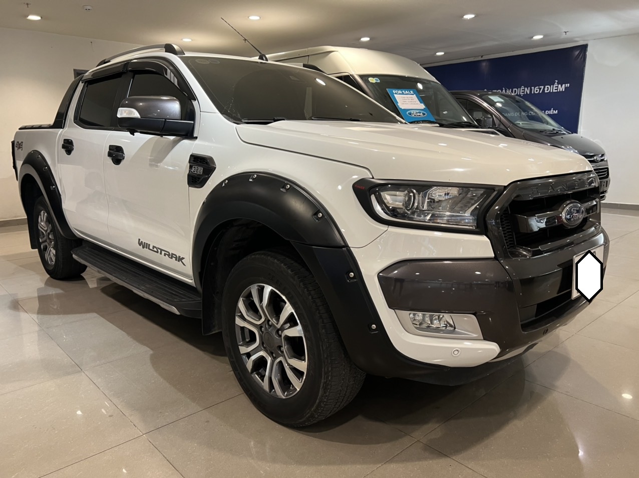 ford ranger wildtrak 3.2 2017 - Hình 3