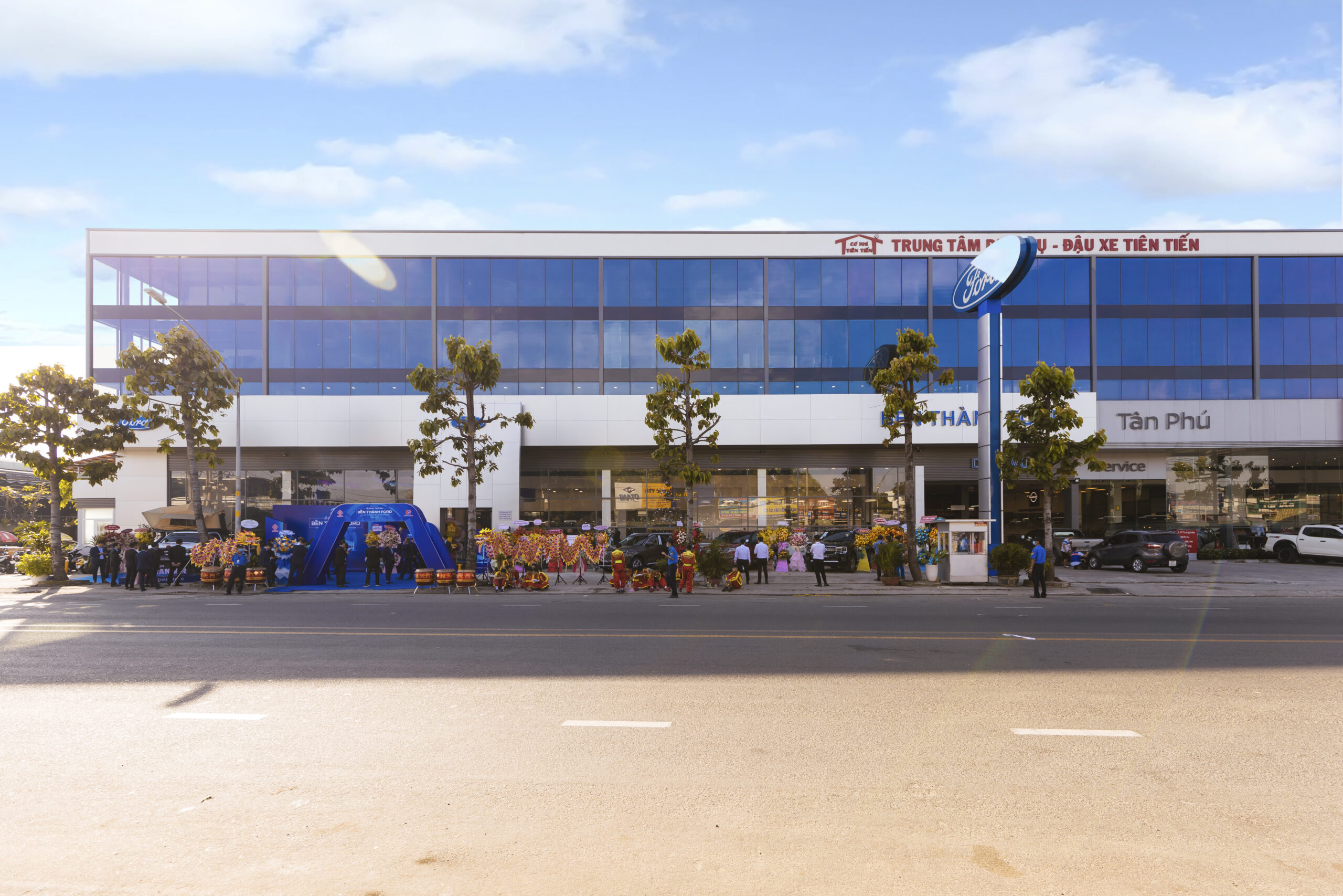 ford tân phú - Hình 2