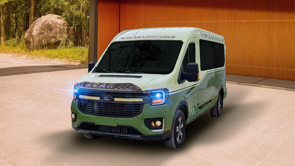 ford transit 9 chỗ - Hình 1