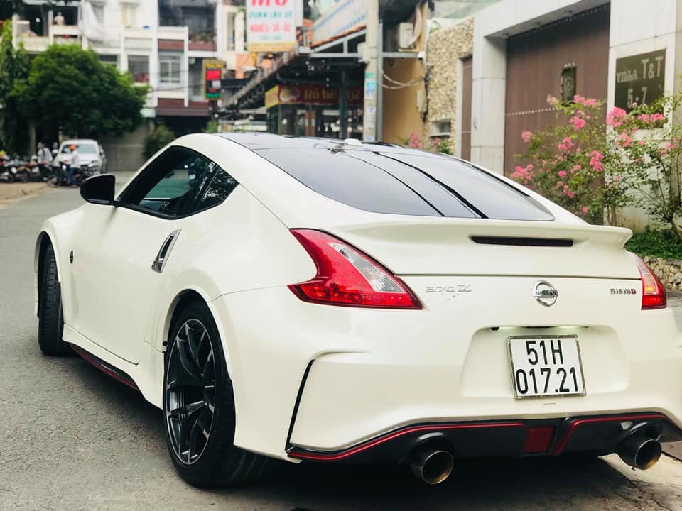 giá nissan 370z - Hình 5