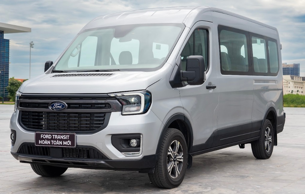 giá xe 16 chỗ ford transit - Hình 5