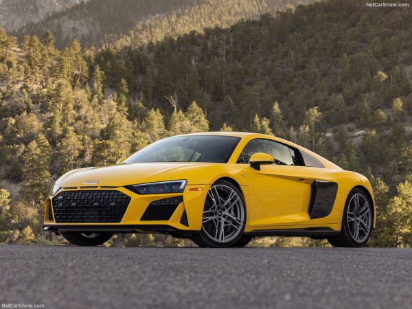 giá xe audi r8 - Hình 4