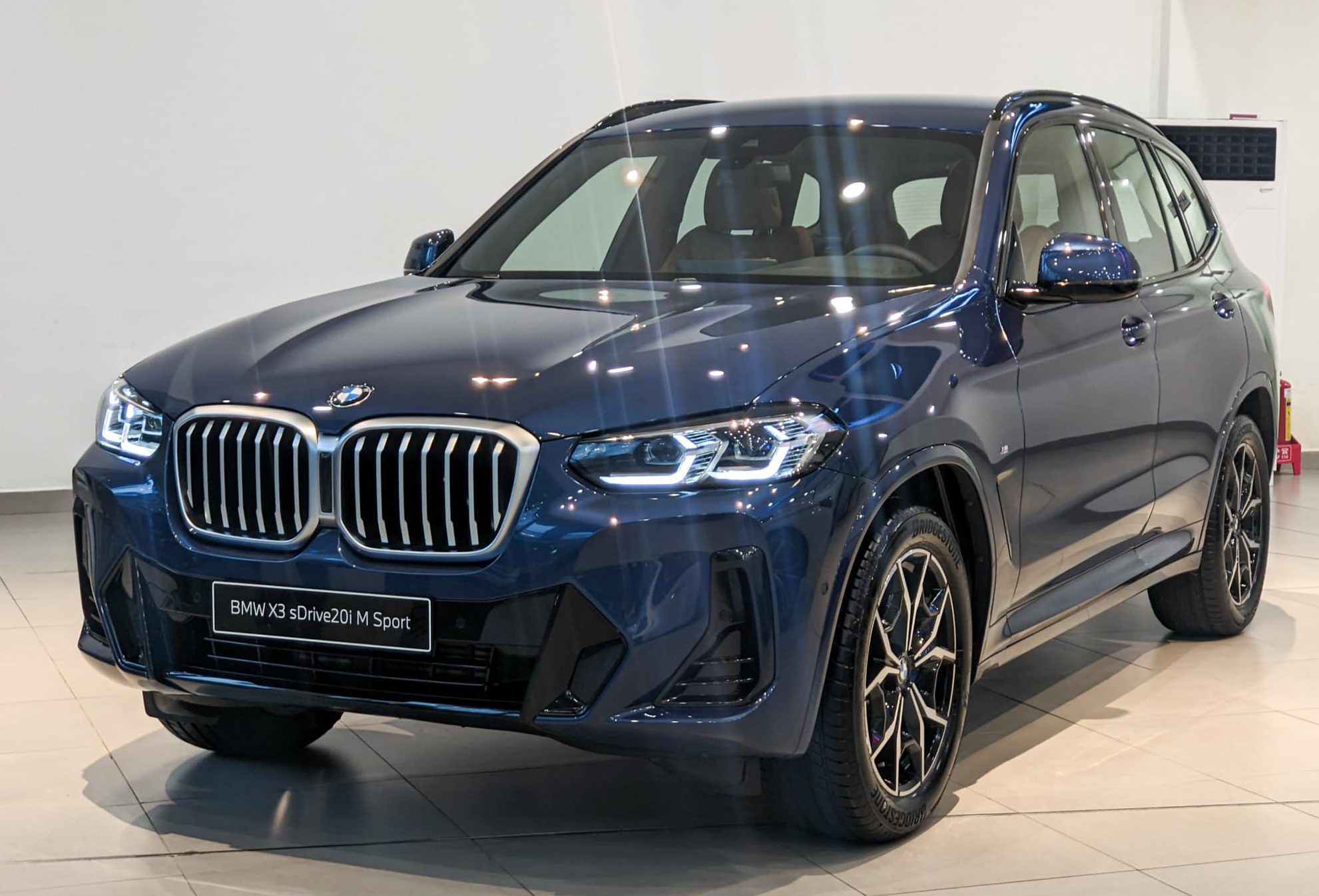 giá xe bmw x3 - Hình 2