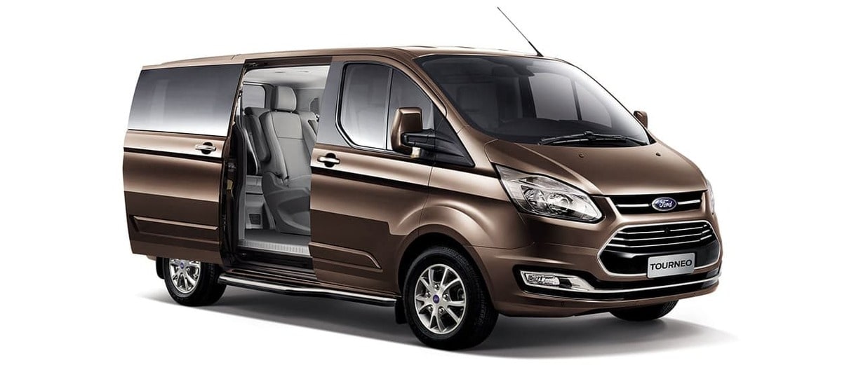 giá xe ford tourneo 7 chỗ
