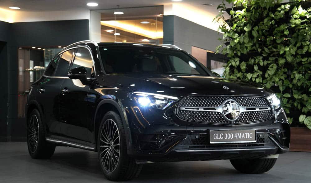 giá xe mercedes glc 300 - Hình 4
