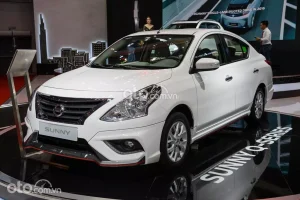 giá xe nissan 4 chỗ