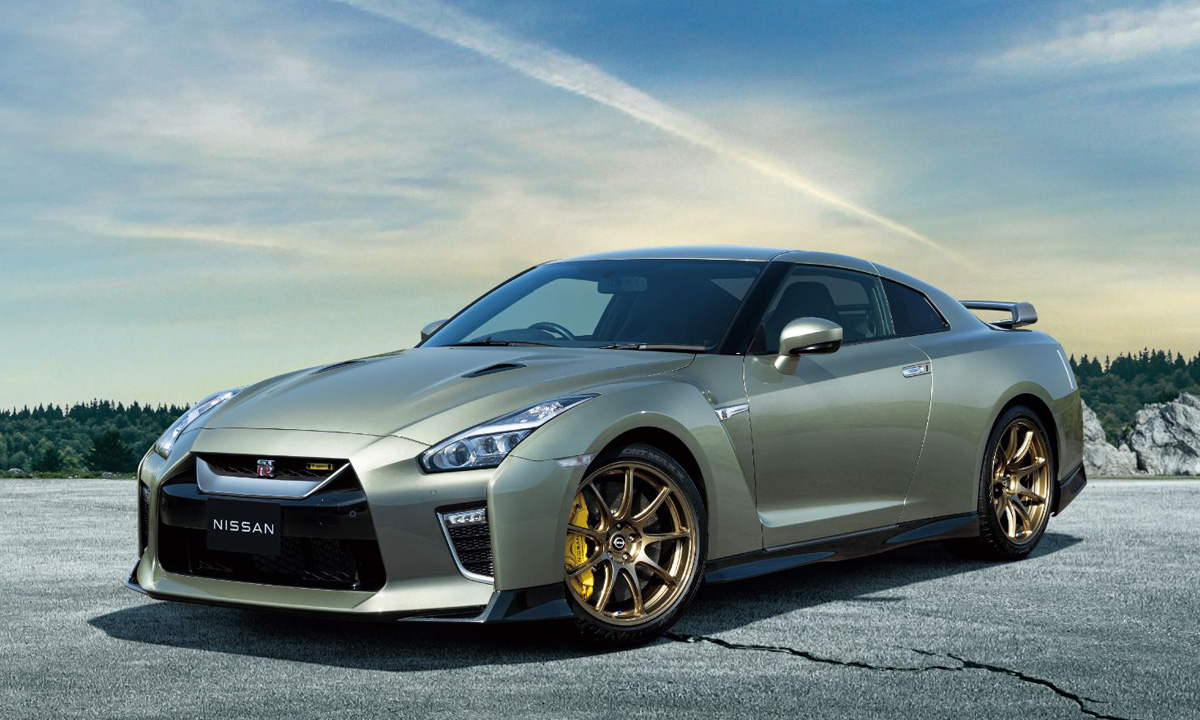 gtr nissan r35 - Hình 2