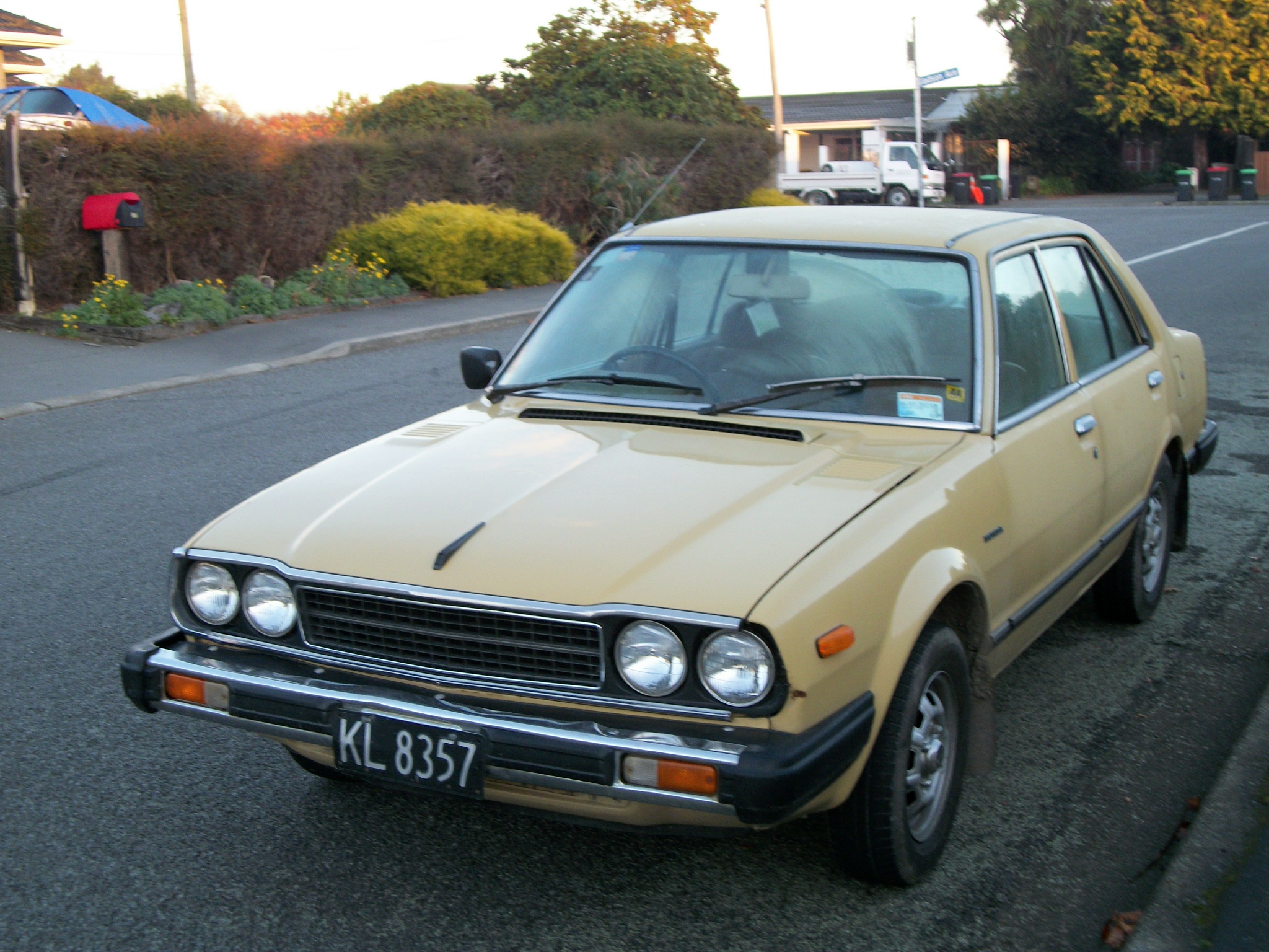 honda accord 1982 - Hình 5