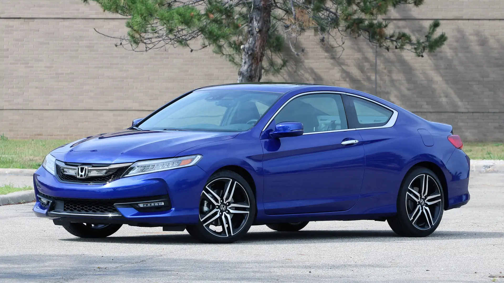 honda accord 2017 coupe - Hình 3