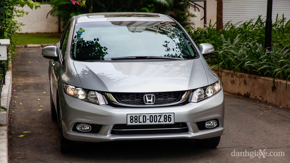 honda civic 1.8 at 2015 - Hình 3