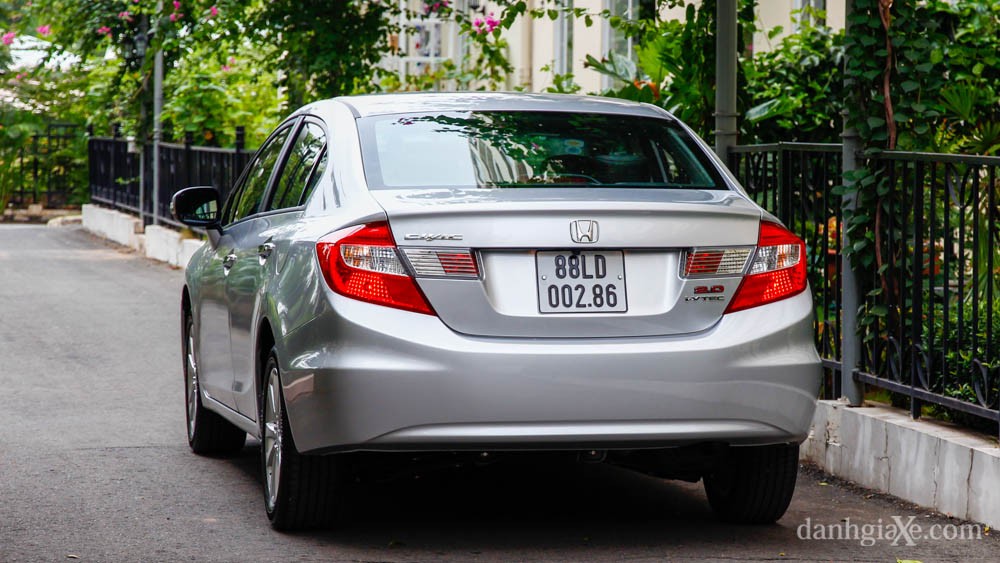 honda civic 2015 1.8 - Hình 3