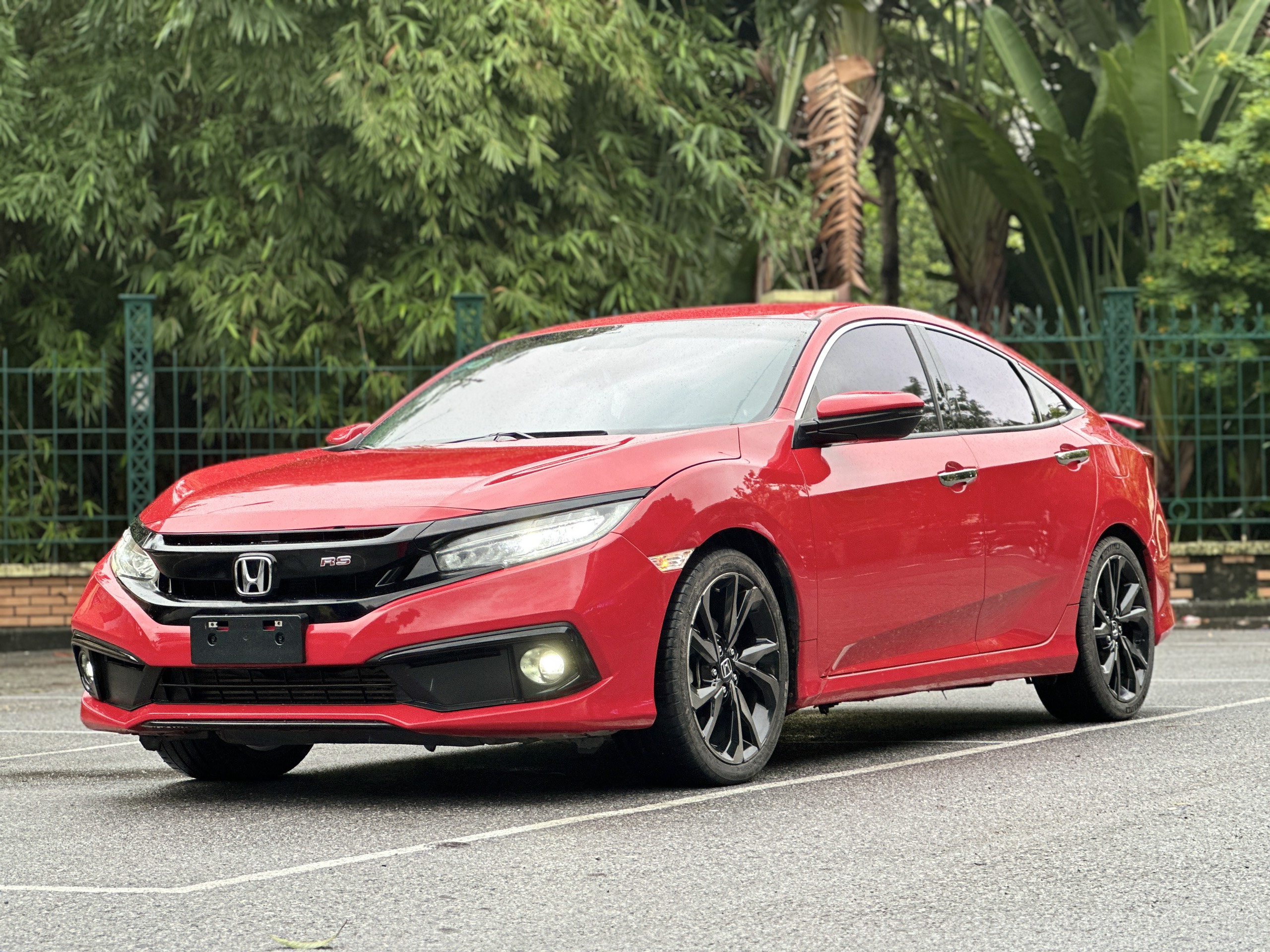 honda civic màu đỏ - Hình 5