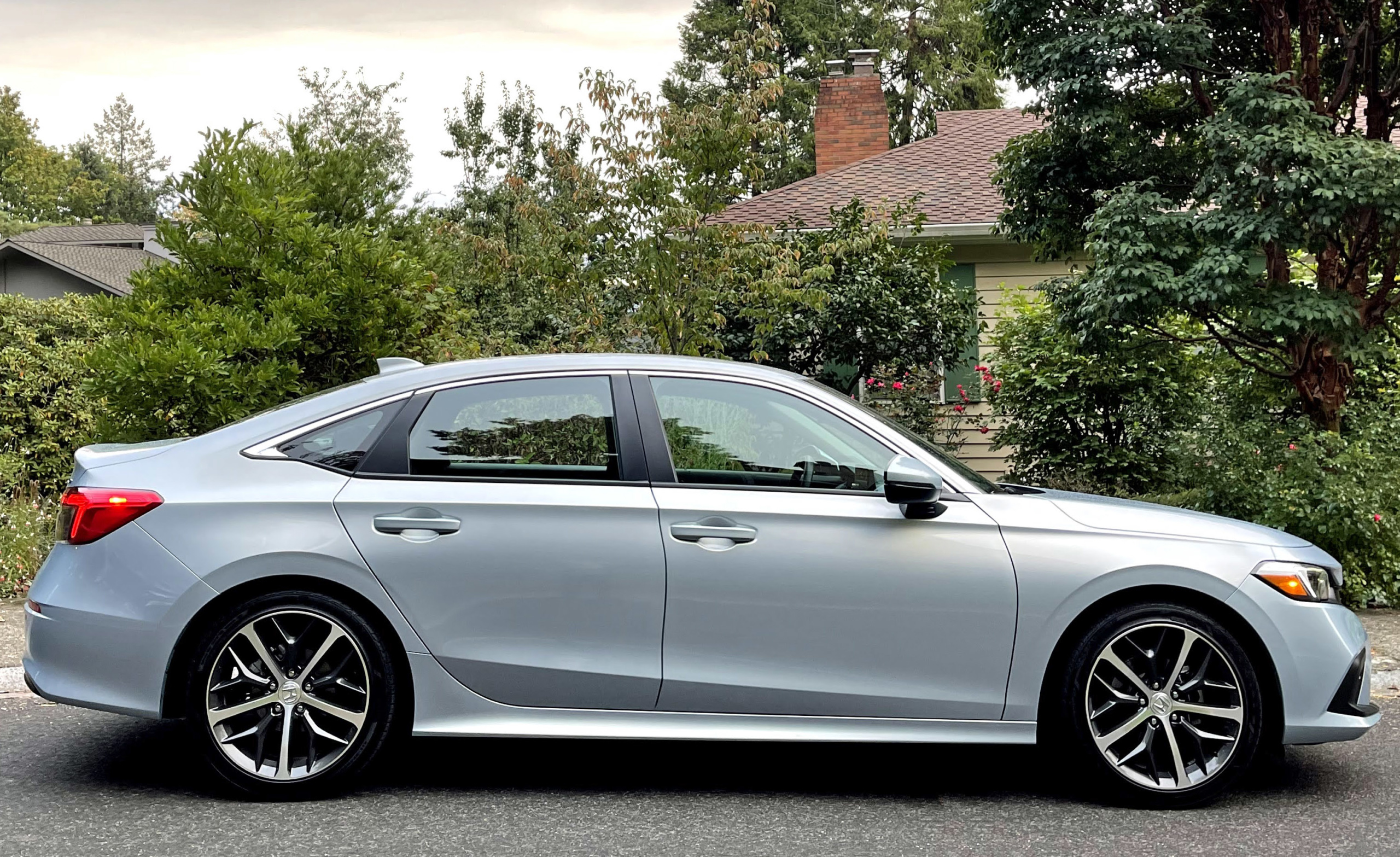 honda civic touring - Hình 4