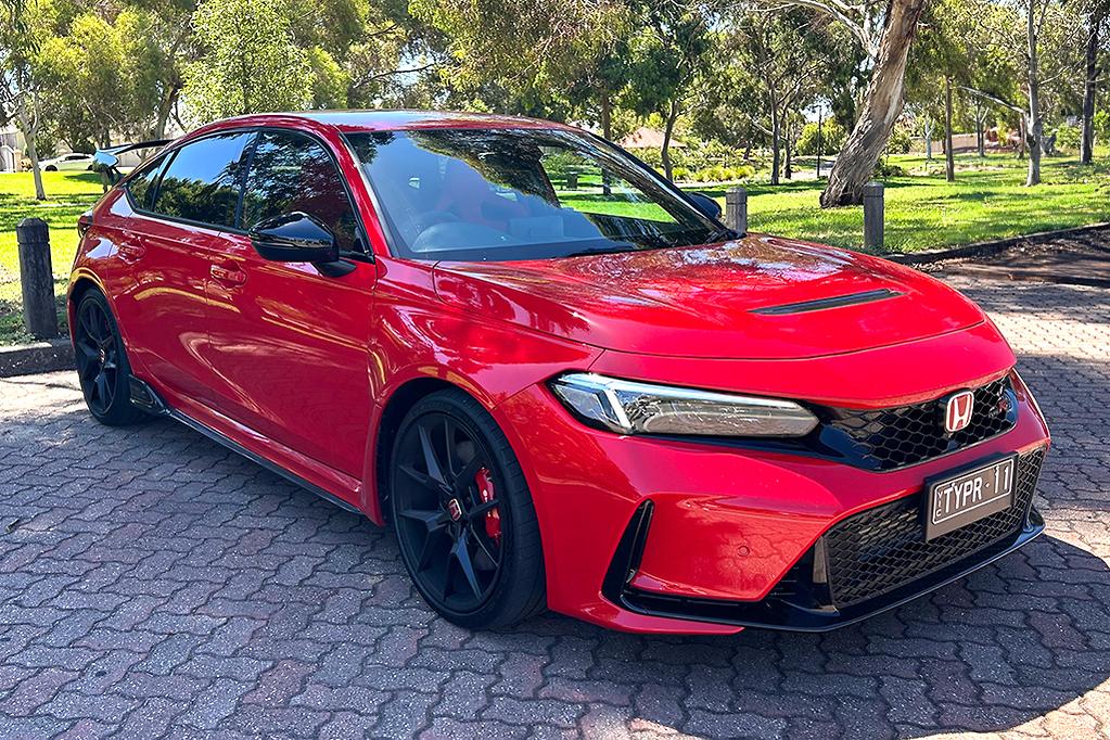 honda civic type r review - Hình 1