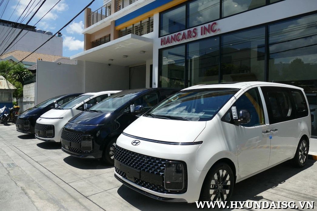 hyundai 9 chỗ - Hình 5