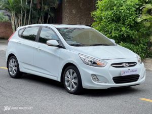 hyundai accent blue