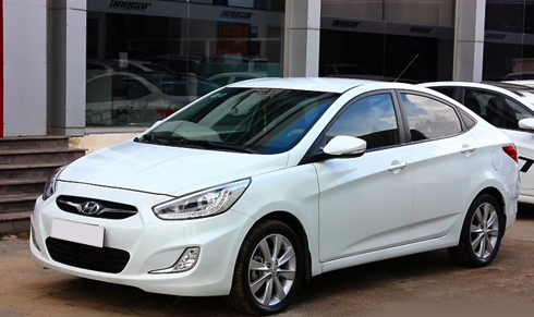 hyundai accent cũ - Hình 2