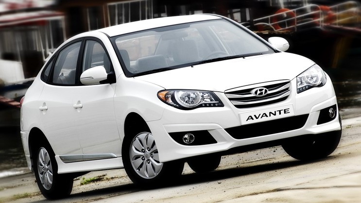 hyundai avante 2013 - Hình 3