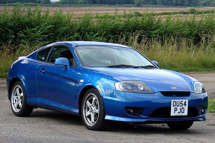 hyundai coupe - Hình 4