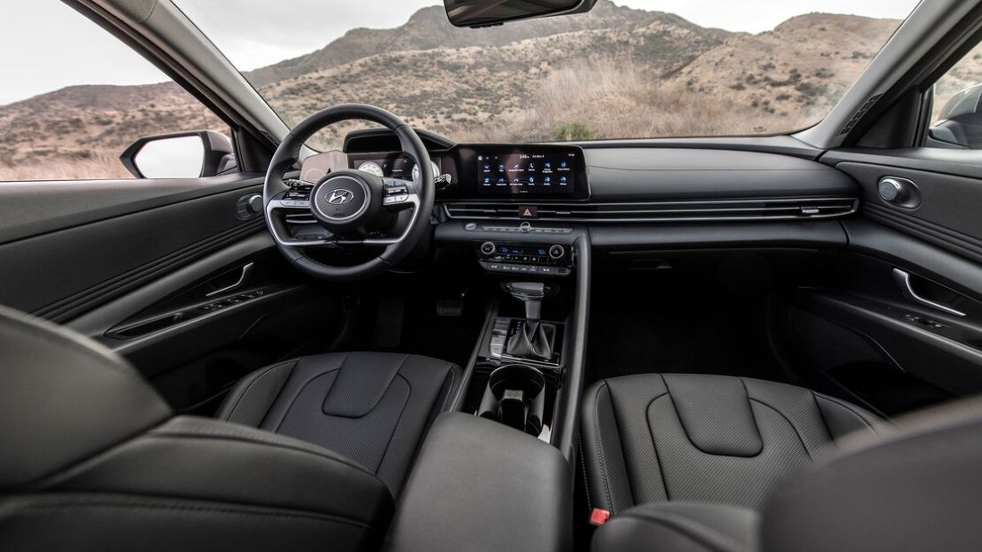 hyundai elantra hybrid - Hình 5