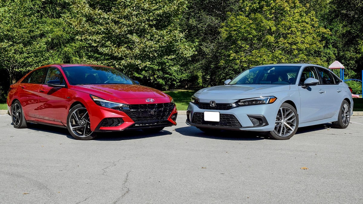 hyundai elantra vs honda civic - Hình 1
