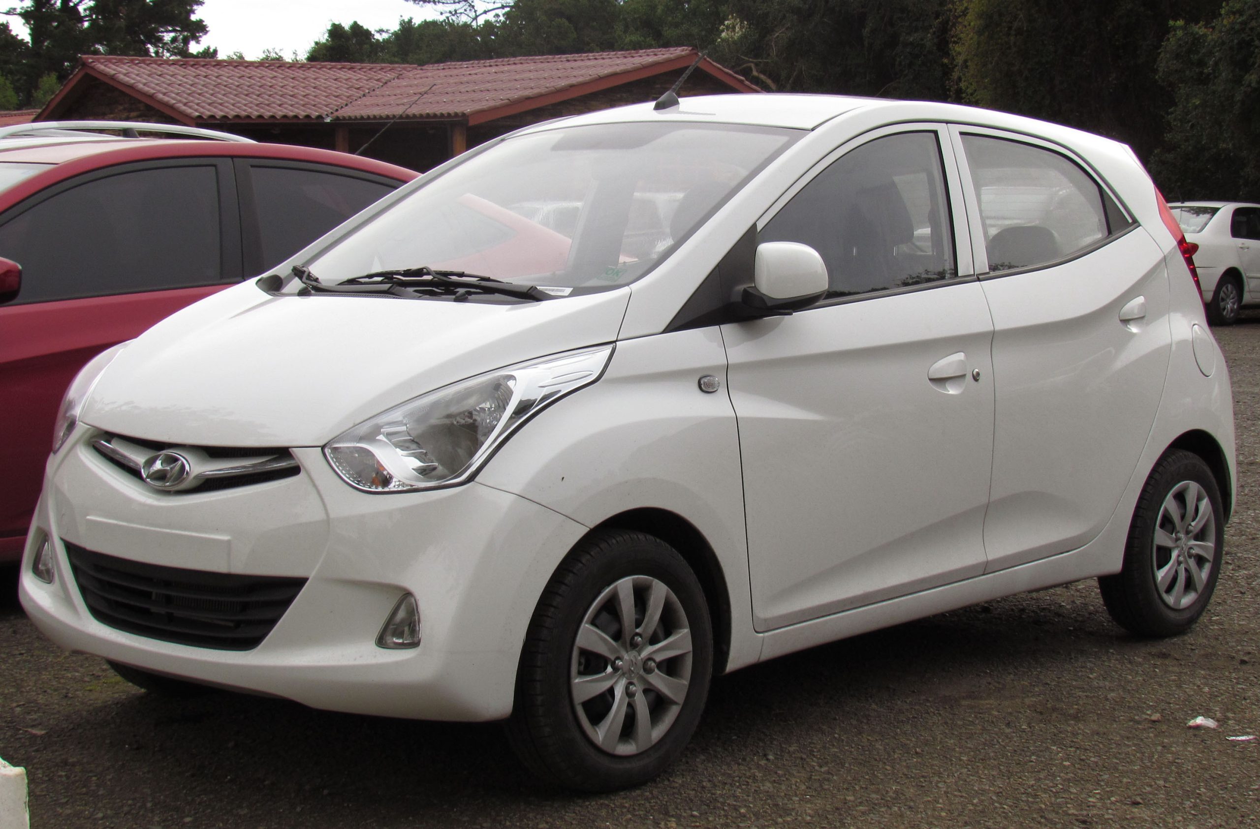 hyundai eon - Hình 2