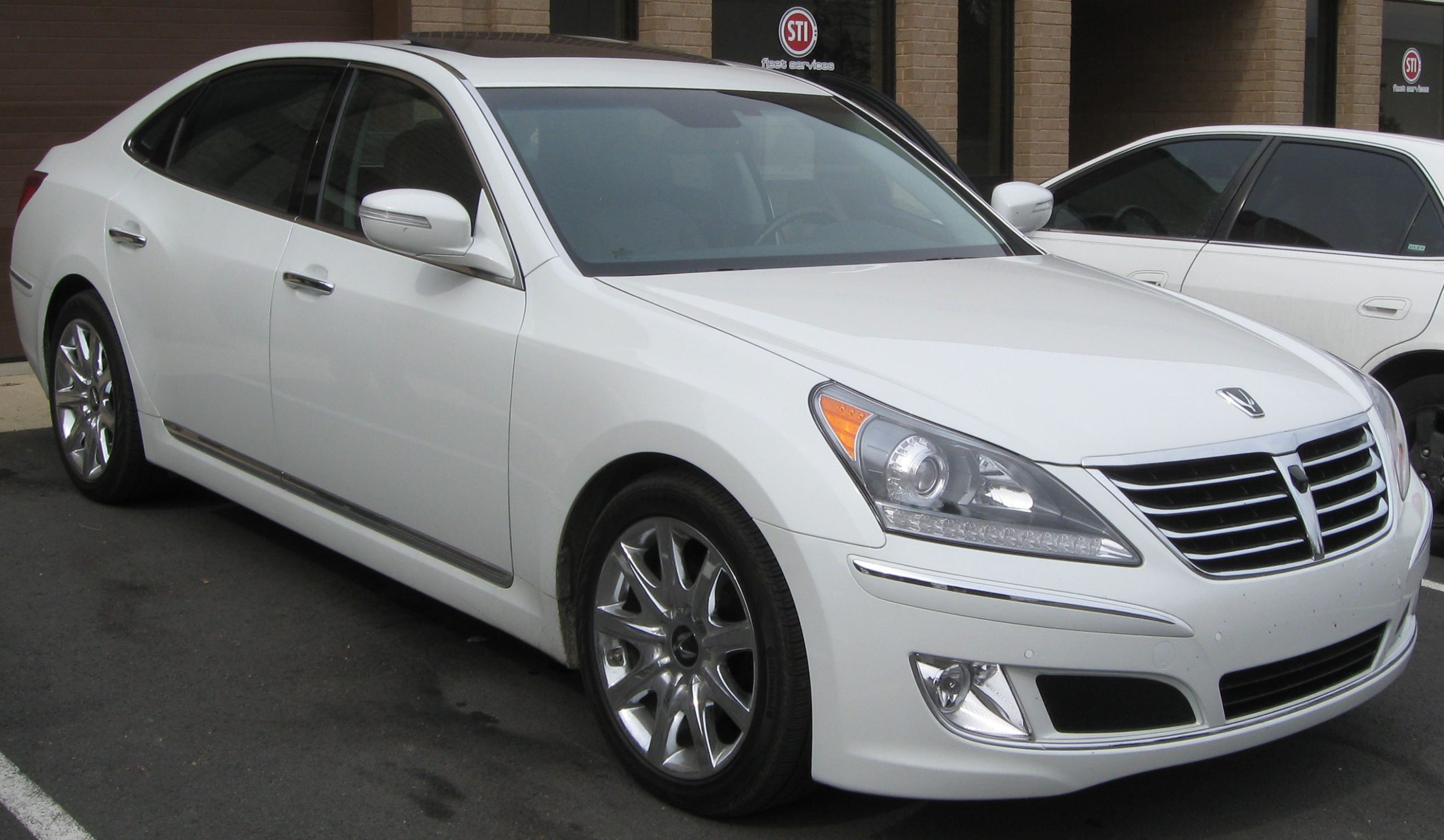 hyundai equus