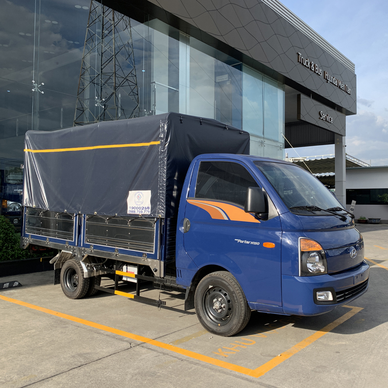 hyundai h150 thùng bạt - Hình 1