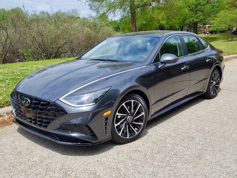 hyundai sonata - Hình 3