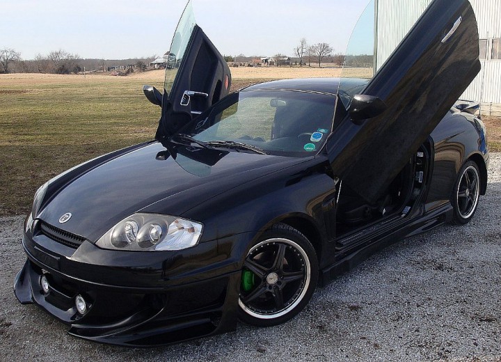 hyundai tuscani - Hình 2