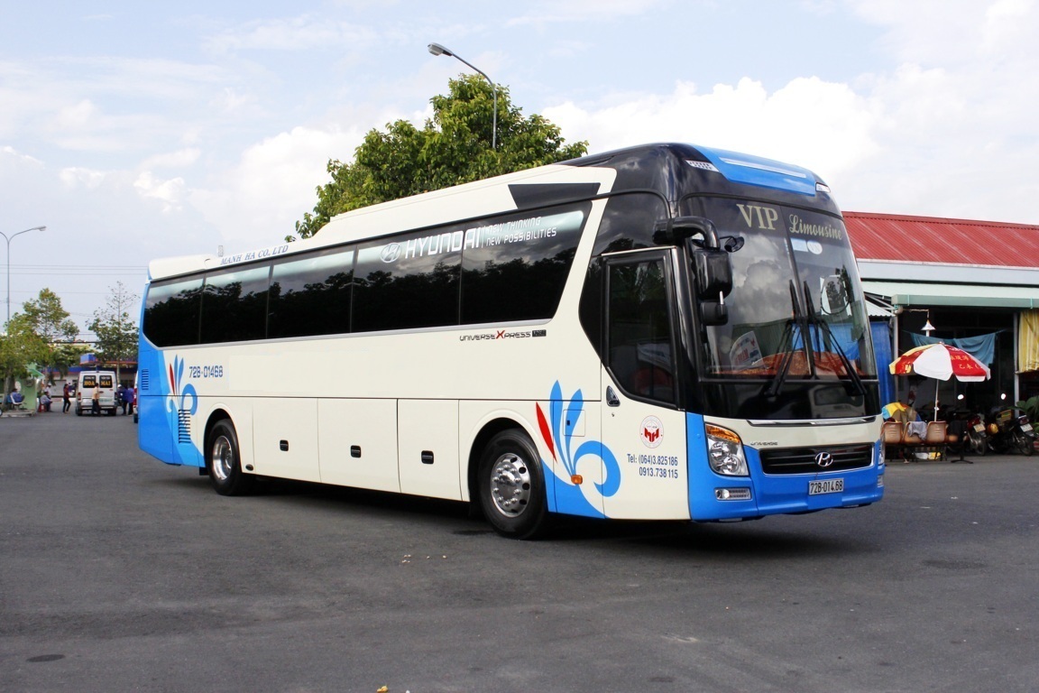 hyundai universe noble - Hình 2