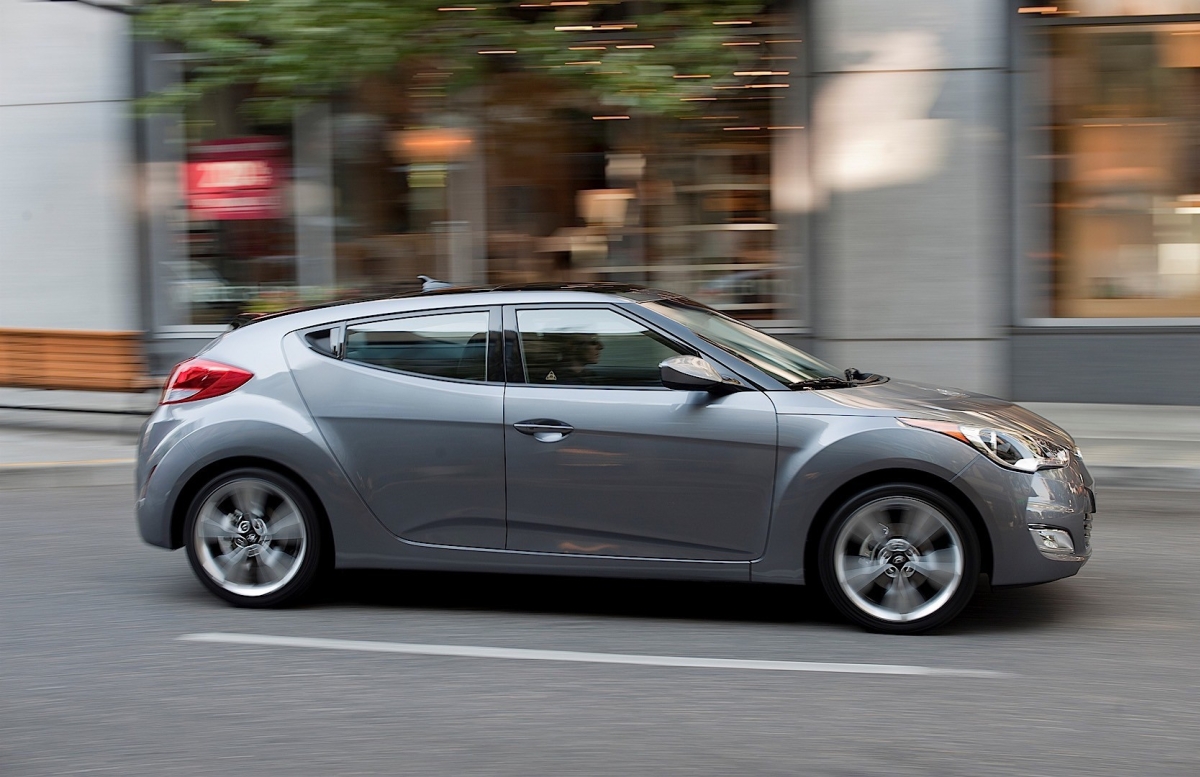 hyundai veloster 2011 - Hình 2
