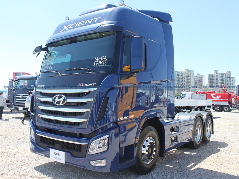 hyundai xcient - Hình 4