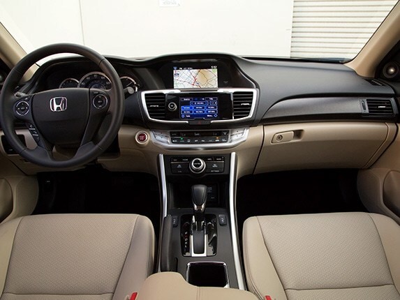 inside 2015 honda accord - Hình 1