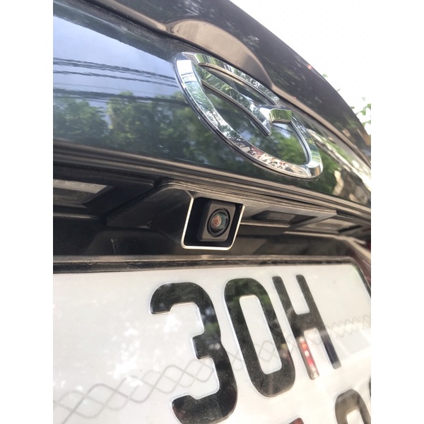 lắp bảo vệ camera lùi mazda 3 - Hình 2