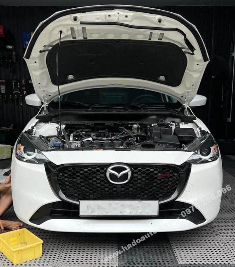 mặt ca lăng mazda 2 - Hình 3