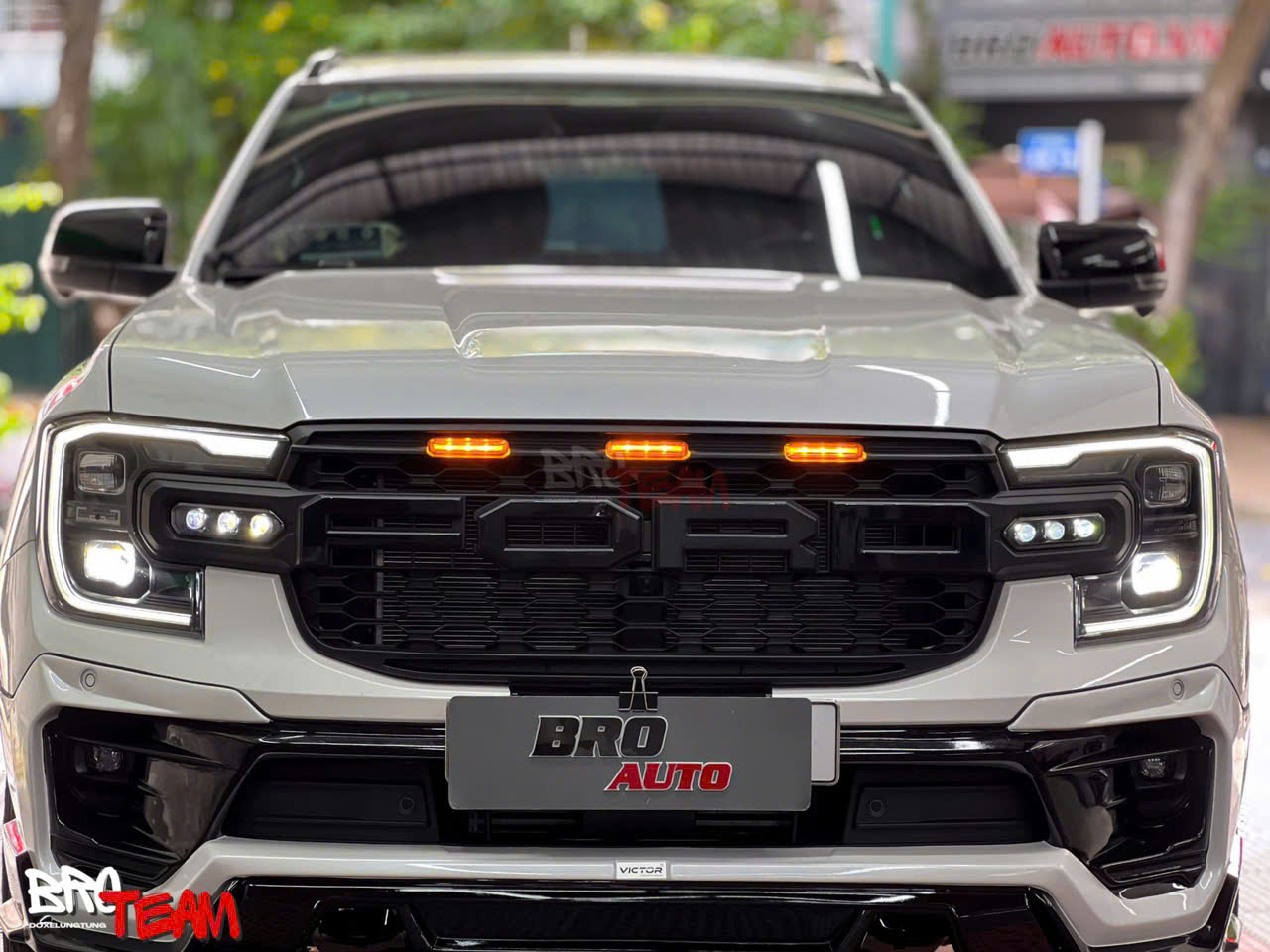 mặt calang ford ranger - Hình 4