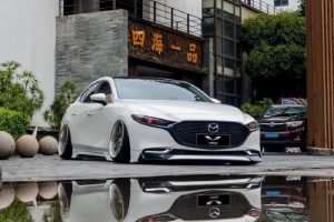 mazda 3 độ bodykit