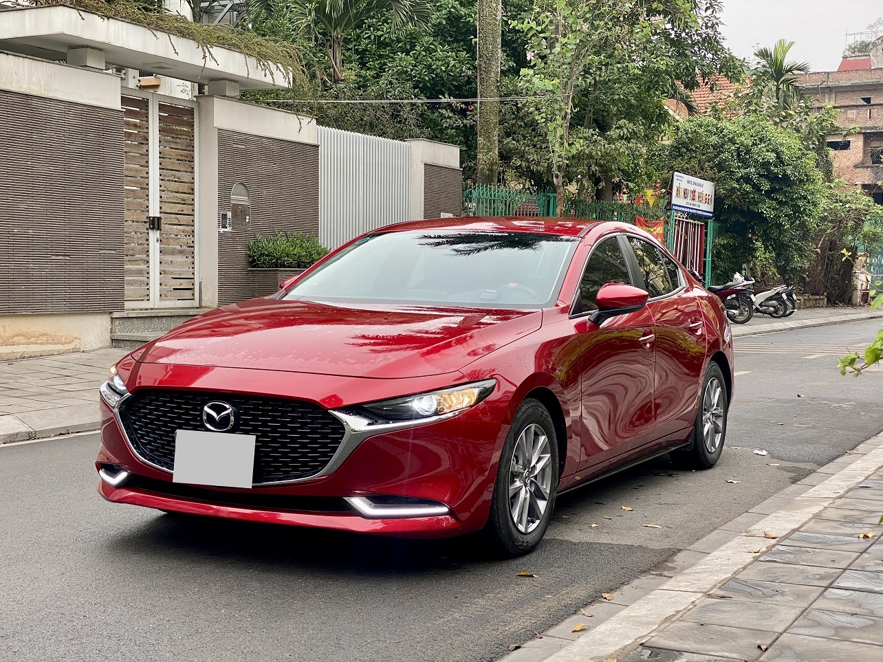 mazda 3 màu đỏ - Hình 3