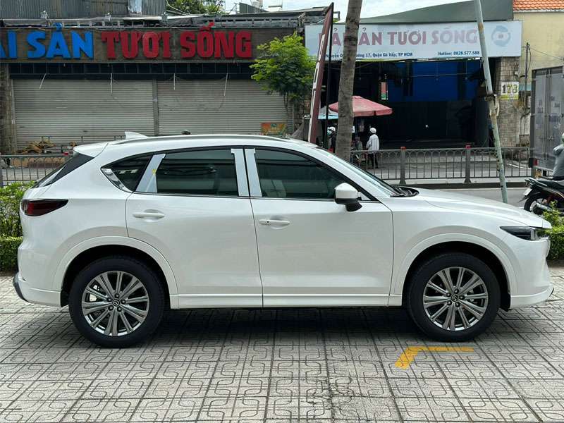 mazda cx5 màu trắng - Hình 2