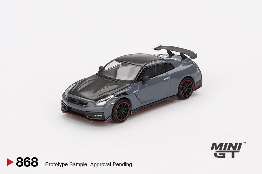 mini gt nissan gtr - Hình 5