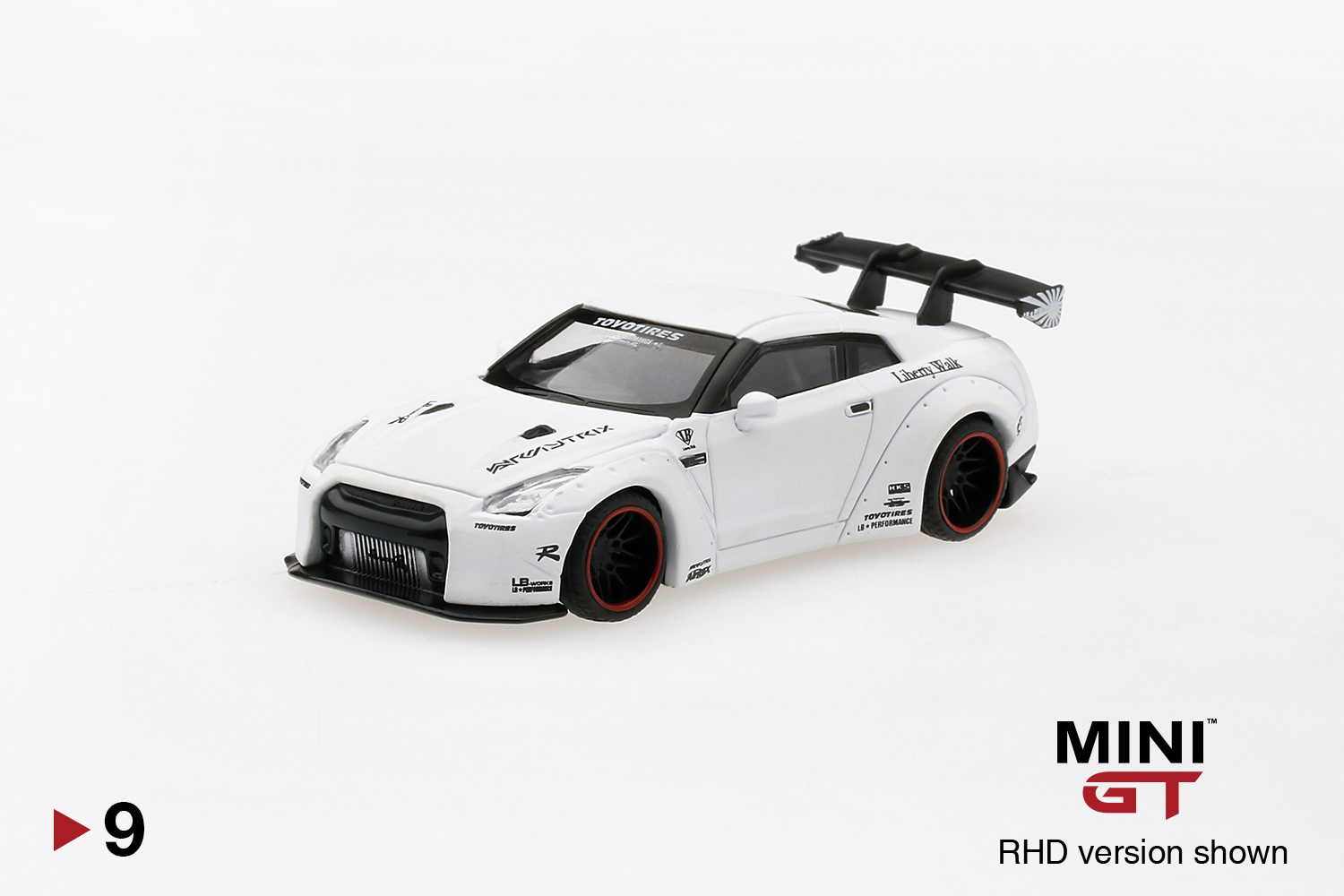 mini gt nissan gtr r35 - Hình 5