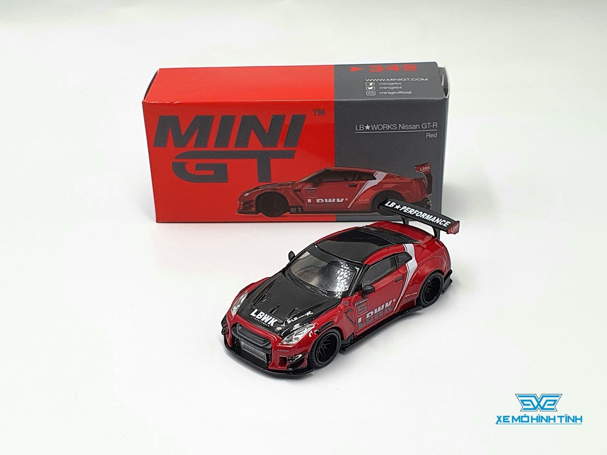 mini gt nissan gtr r35