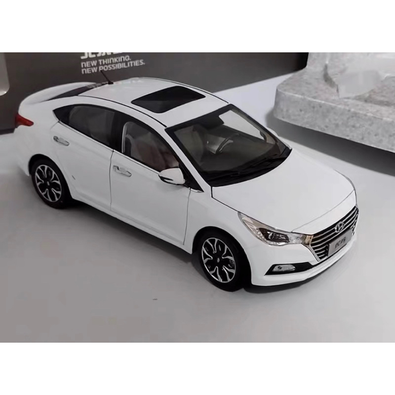 mô hình xe hyundai - Hình 2