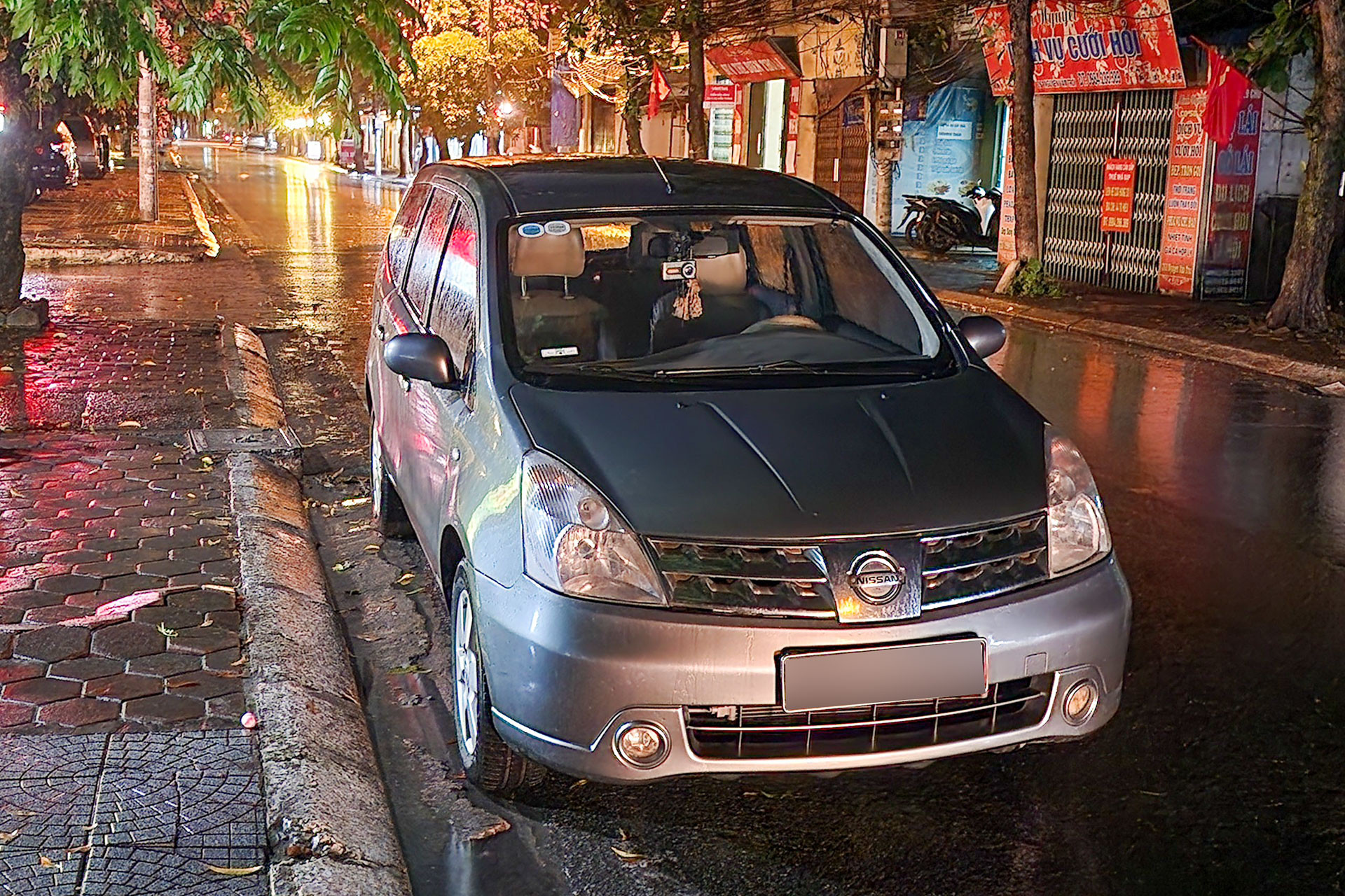 mức tiêu hao nhiên liệu của nissan grand livina - Hình 4