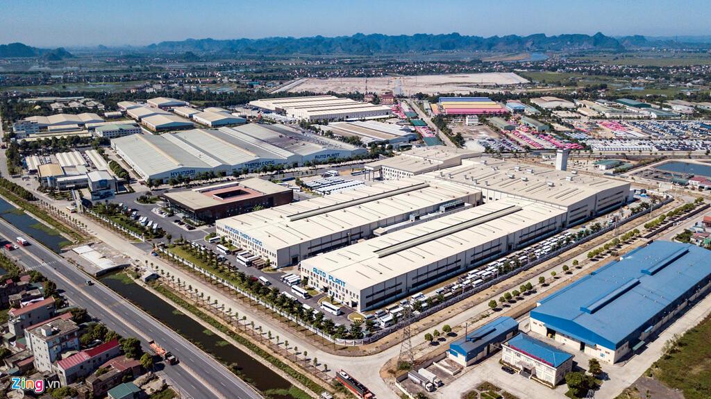nhà máy hyundai