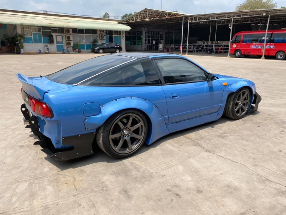 nissan 180sx giá
